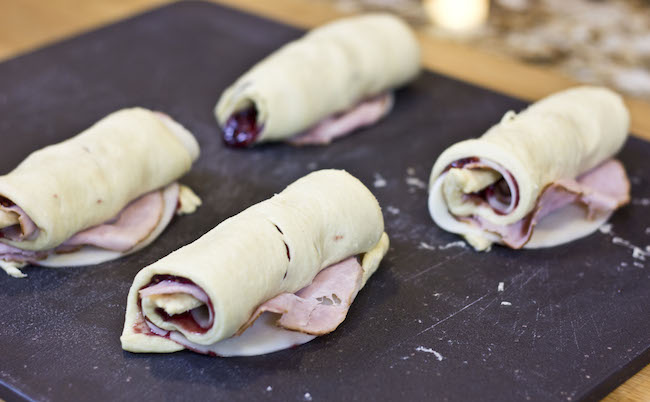 Easy Monte Cristo Roll-Ups made with Pillsbury Crescent Rolls!